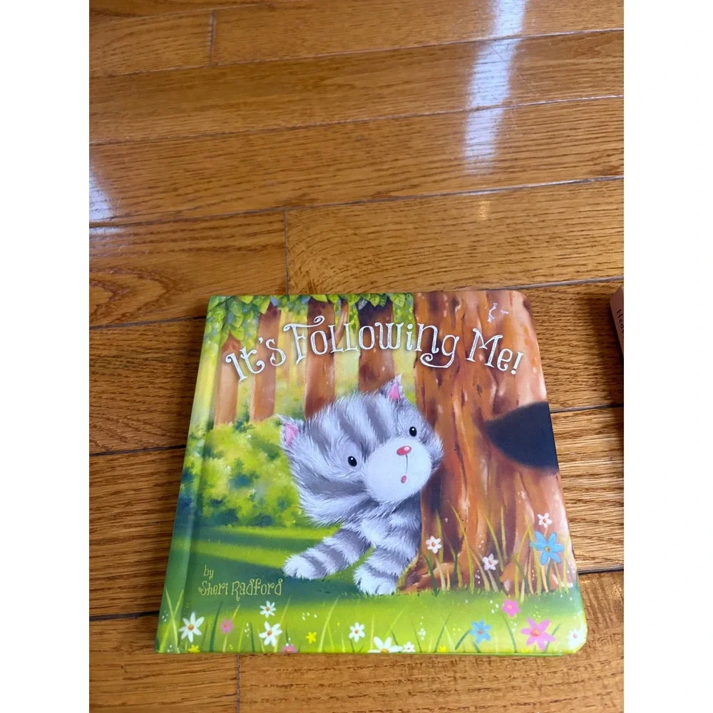 Set of 4 Childrens Board Books Its Following Me Snuggle Up Heaven Is‎ Having You